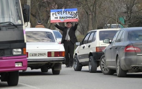 Şərhsiz | Eşidilməyən səs - FOTO